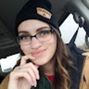 Meet your Posher, Kira